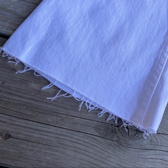 NWT // Zara White Denim Cropped Flare Jeans - Picture 5 of 8